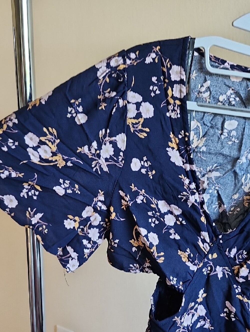 Forever 21 Navy Floral Wrap Maxi Dress B. - Picture 4 of 9